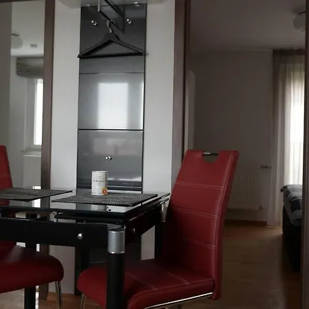 Nr. 2 - 2,5 Obergeschoss *